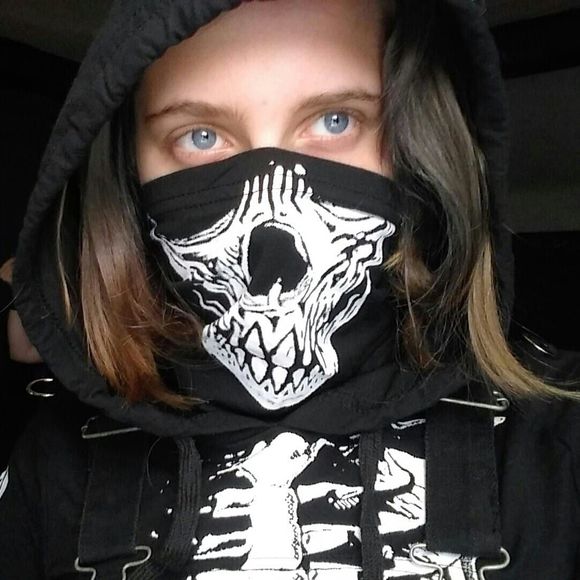 Meet your Posher, Emiley - Picture 1 of 1